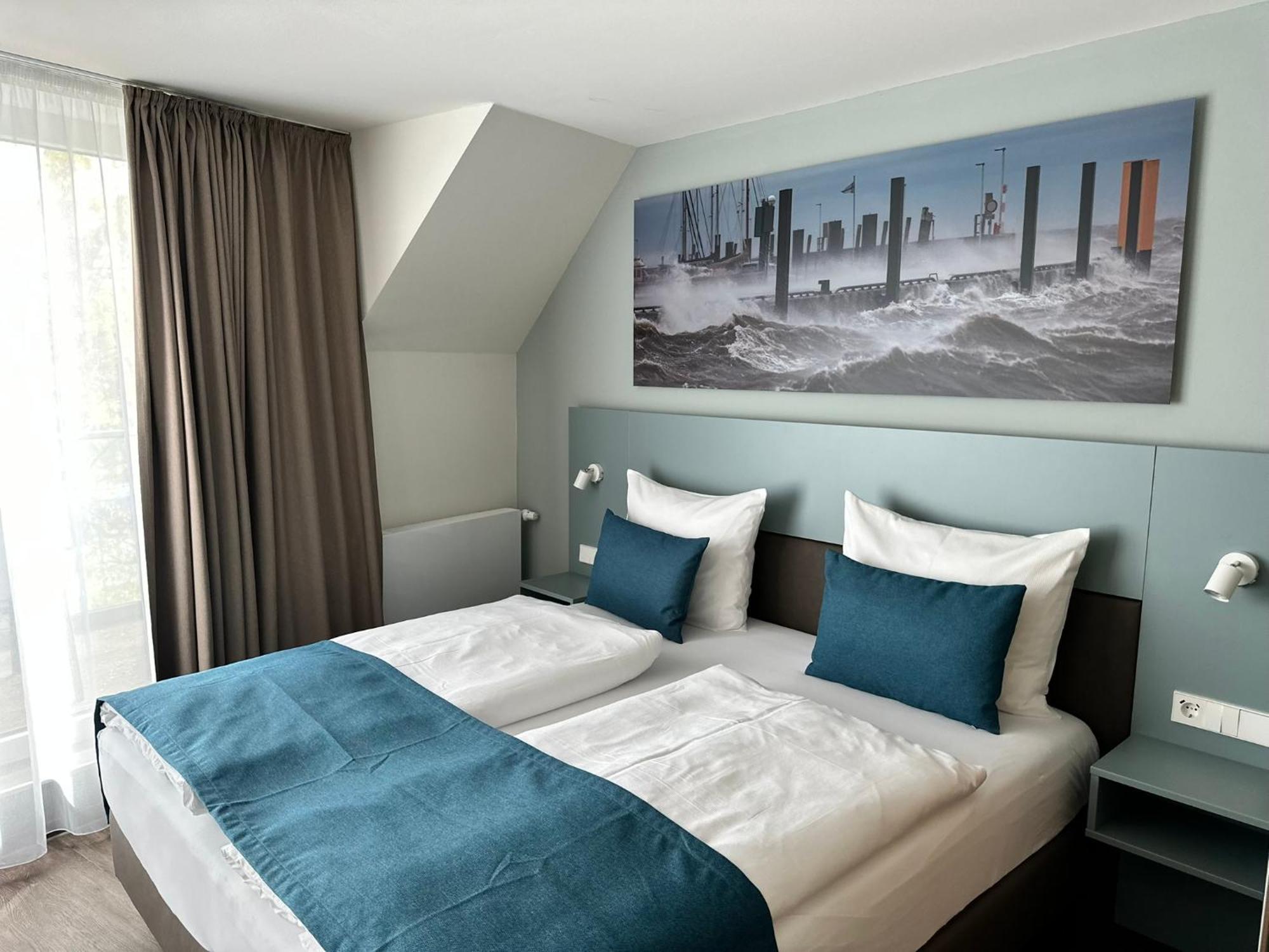 ווילהלמסהאבן Hotel Schoene Aussicht מראה חיצוני תמונה