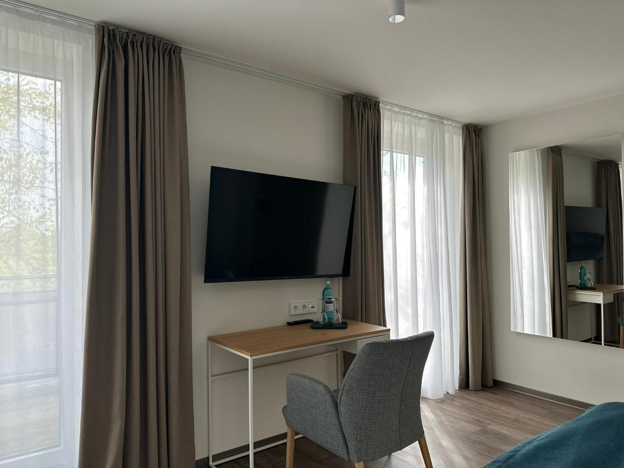 ווילהלמסהאבן Hotel Schoene Aussicht מראה חיצוני תמונה