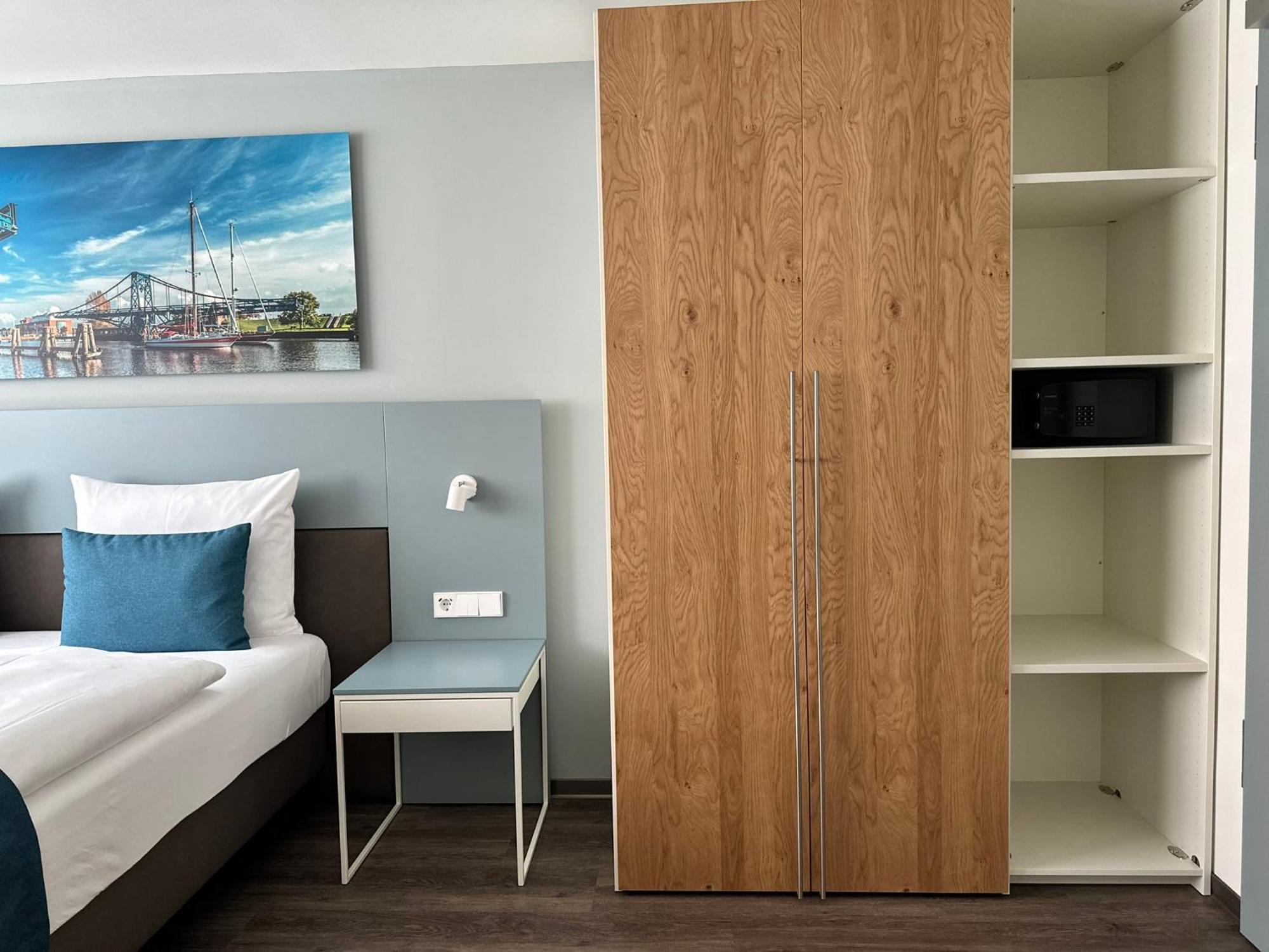 ווילהלמסהאבן Hotel Schoene Aussicht מראה חיצוני תמונה